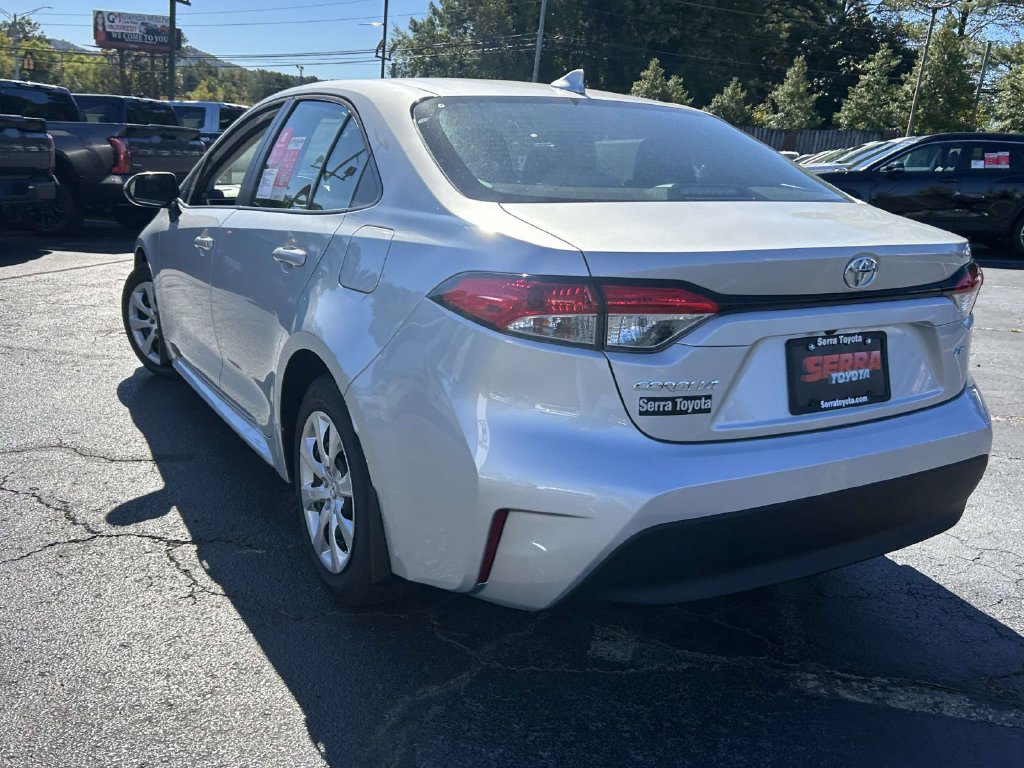 New 2027 Toyota Corolla LE FWD image 5