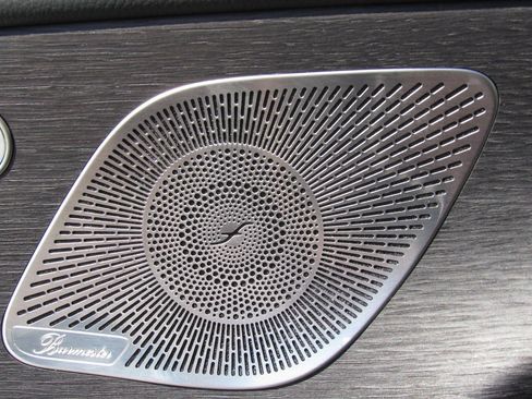 New 2025 Mercedes-Benz GLS 450 4MATIC image 40