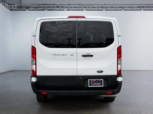 Used 2024 Ford Transit 250 Low Roof w/ Exterior Upgrade Package RWD image 6