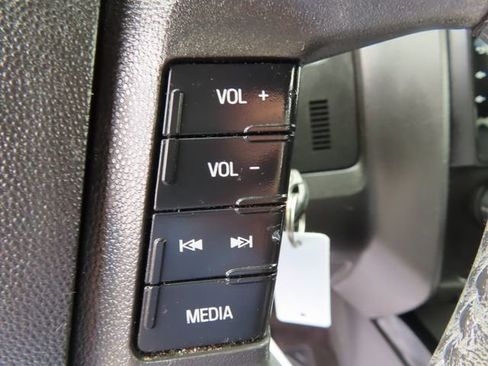 Used 2008 Ford Escape Limited AWD/4WD image 19