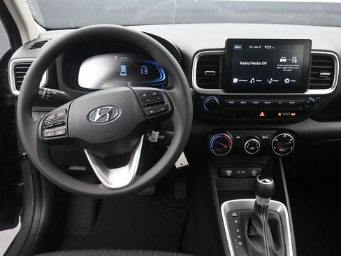 New 2026 Hyundai Venue SE image 11