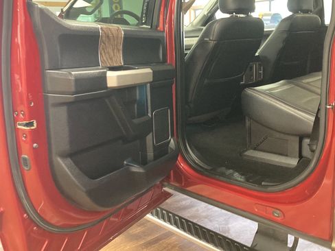 Used 2017 Ford F250 Lariat w/ Lariat Ultimate Package image 12