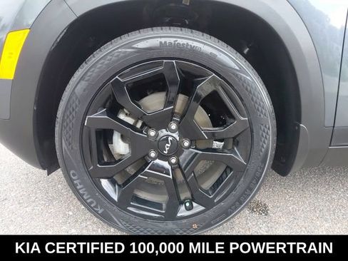 Certified 2024 Kia Seltos X-Line AWD/4WD image 9