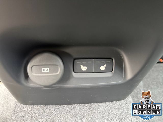 Used 2025 Volvo XC40 B5 Core AWD/4WD image 25