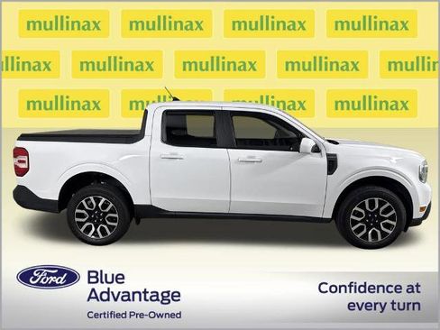 Certified 2022 Ford Maverick Lariat w/ Lariat Luxury Package image 2