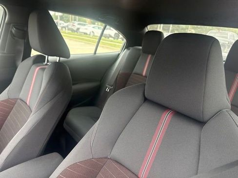 Used 2026 Toyota Corolla SE FWD image 9