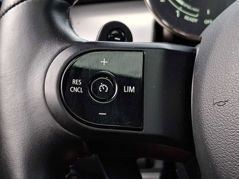 Used 2024 MINI Cooper S FWD image 18