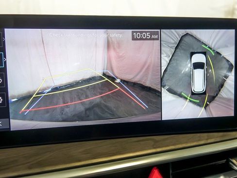 Used 2024 Kia Sorento SX image 25