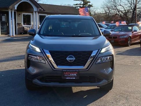 Used 2023 Nissan Rogue SV AWD/4WD image 2