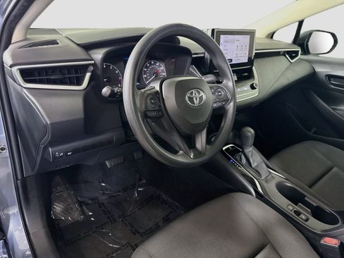 Used 2023 Toyota Corolla LE FWD image 22