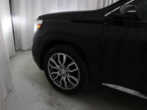 Used 2023 GMC Terrain Denali w/ Denali Premium Package AWD/4WD image 36
