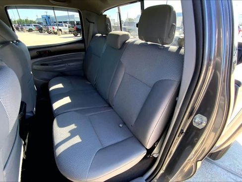 Used 2013 Toyota Tacoma 4x4 Double Cab w/ TRD Sport Pkg image 20