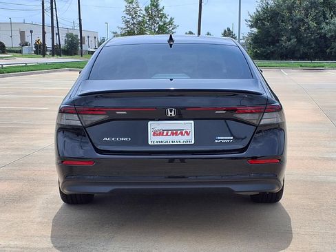 Used 2024 Honda Accord Sport image 6