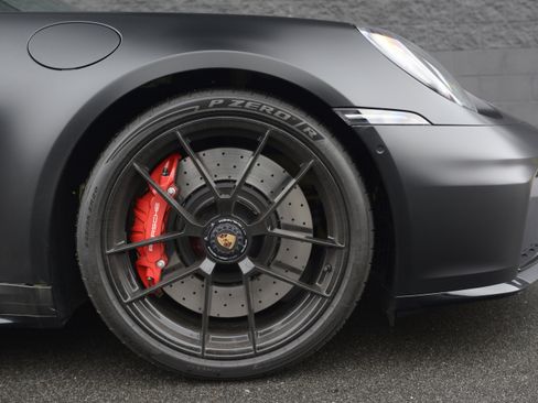 Used 2025 Porsche 911 Carrera GTS image 44