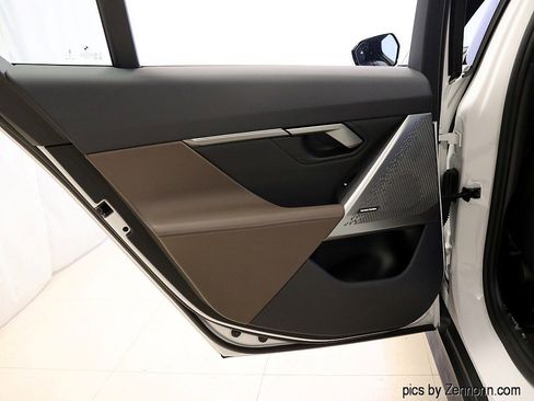 Used 2025 BMW 530i xDrive 530i xDrive image 26