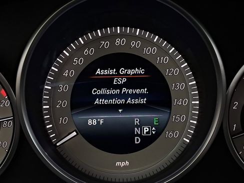 Used 2017 Mercedes-Benz E 400 4MATIC Coupe image 10