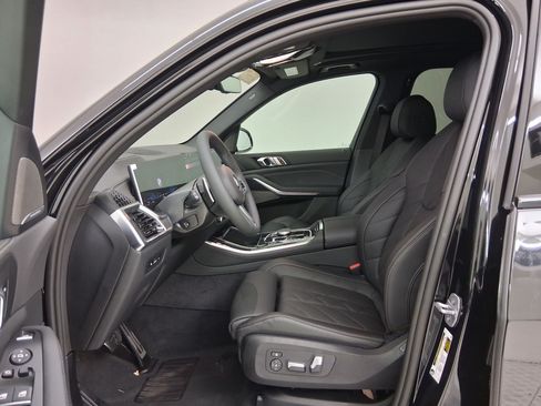 New 2026 BMW X5 sDrive40i w/ M Sport Package RWD image 5