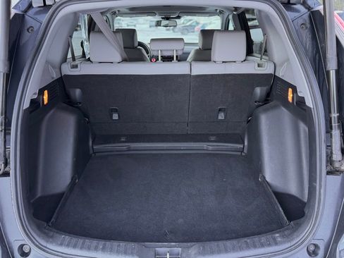 Used 2017 Honda CR-V EX-L image 5