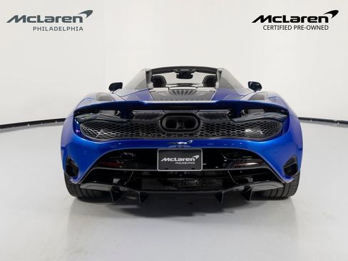 Used 2024 McLaren 750S Spider RWD image 5