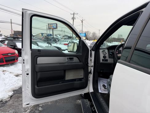 Used 2011 Ford F150 Lariat Limited image 39