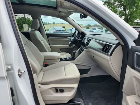 Used 2019 Volkswagen Atlas SEL R-Line image 46