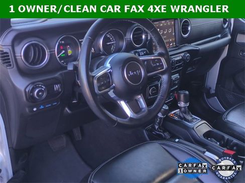 Used 2023 Jeep Wrangler Unlimited Sahara w/ Cold Weather Group image 3