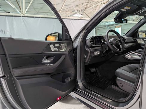 New 2026 Mercedes-Benz GLE 450 4MATIC image 19