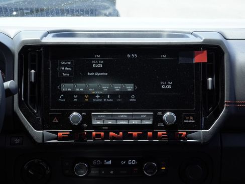New 2026 Nissan Frontier PRO-4X w/ Pro-4x Convenience Package AWD/4WD image 32
