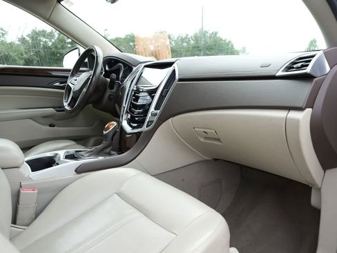 Used 2015 Cadillac SRX Luxury w/ Driver Awareness Package AWD/4WD image 22