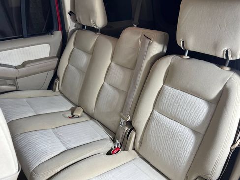 Used 2008 Ford Explorer XLT RWD image 18