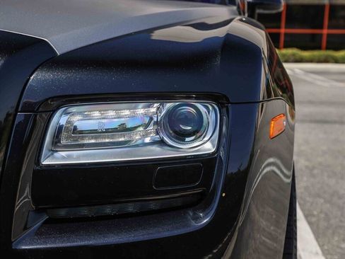 Used 2012 Rolls-Royce Ghost RWD image 13