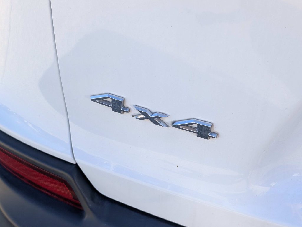 Used 2019 Jeep Cherokee Limited AWD/4WD image 14