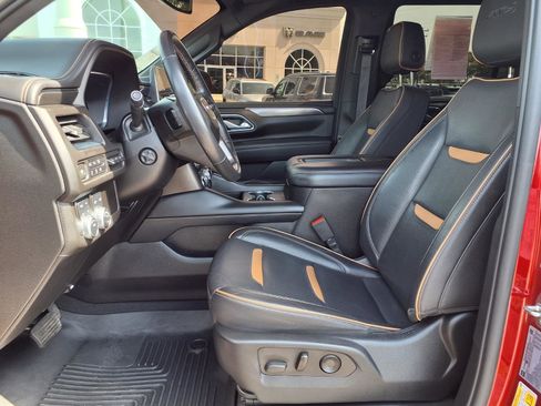 Used 2022 GMC Yukon AT4 w/ Technology Package AWD/4WD image 20