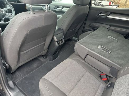 Used 2025 GMC Terrain Elevation image 47