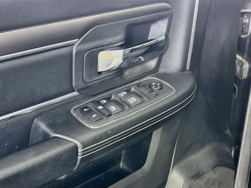 Used 2021 RAM 1500 Classic Warlock AWD/4WD image 17