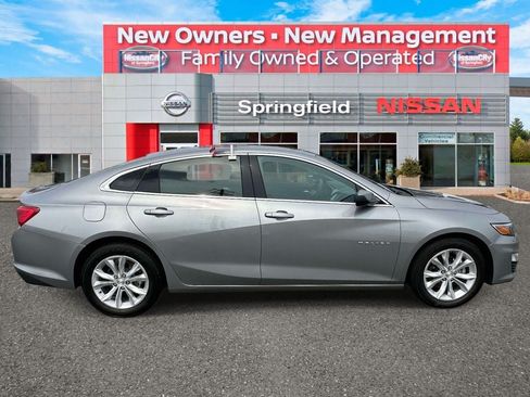 Used 2024 Chevrolet Malibu LT FWD image 4