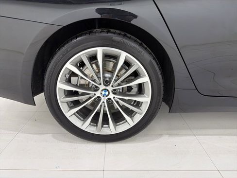 Certified 2023 BMW 530i xDrive w/ Premium Package image 44