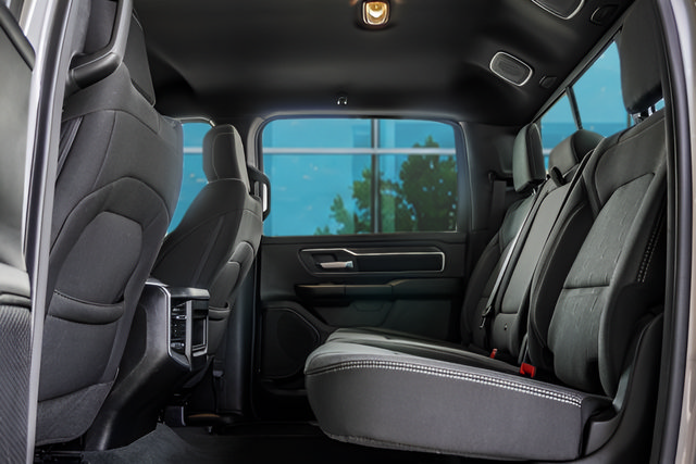 Used 2024 RAM 1500 Big Horn AWD/4WD image 36