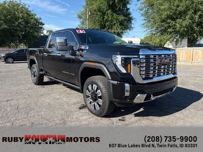 Used 2025 GMC Sierra 3500 Denali w/ Denali Reserve Package