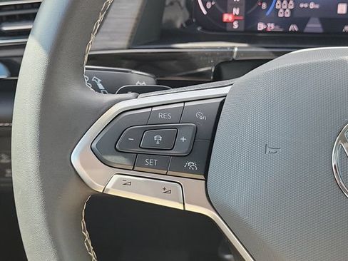Certified 2024 Volkswagen Atlas SEL AWD/4WD image 21