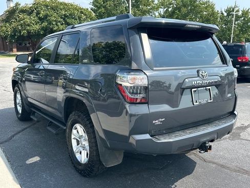 Used 2024 Toyota 4Runner SR5 RWD image 6