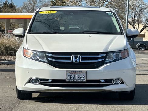 Used 2016 Honda Odyssey Touring Elite image 9