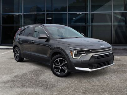 Used 2023 Kia Niro LX