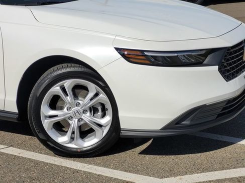 New 2026 Honda Accord LX image 3
