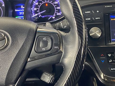 Used 2016 Toyota Avalon XLE Premium image 17