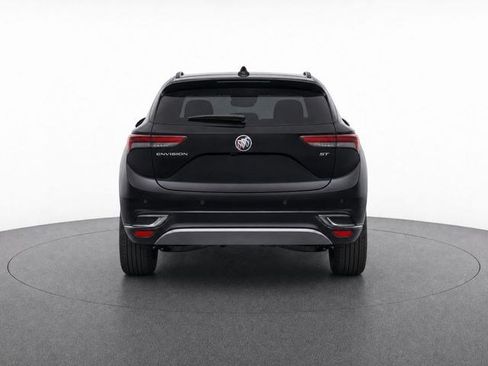 Used 2021 Buick Envision Essence w/ Sport Touring Package FWD image 4