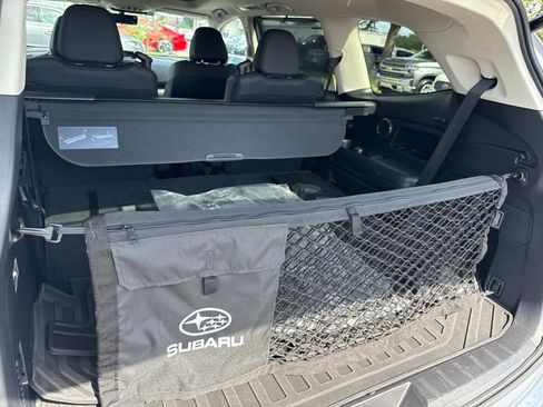 Used 2021 Subaru Ascent Touring w/ Popular Package #2A image 11