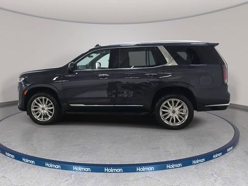 Used 2022 Cadillac Escalade Premium Luxury AWD/4WD image 9