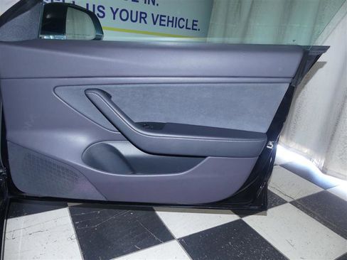 Used 2019 Tesla Model 3 Long Range image 23