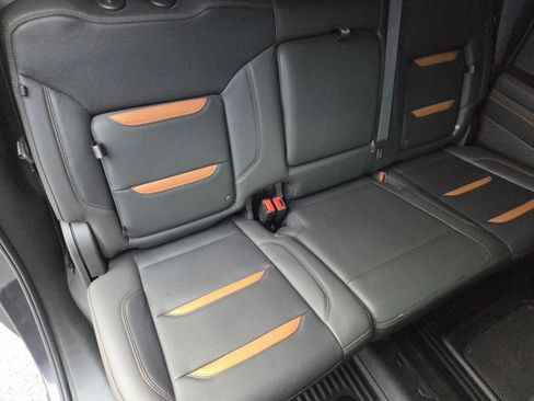 Used 2022 GMC Sierra 1500 AT4 w/ AT4 Premium Package image 30